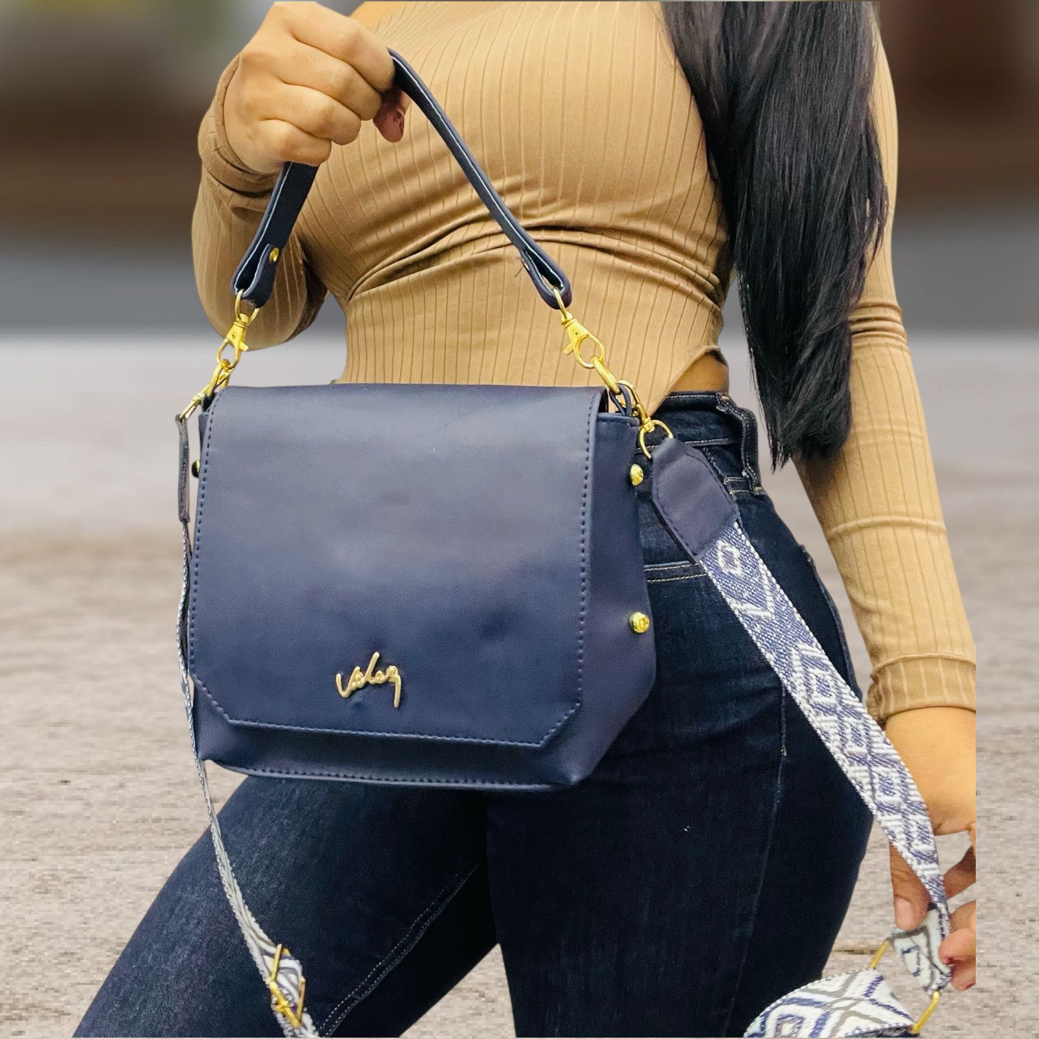 Carriel Dacota Premium: Bolso 2 - en - 1 (Elegancia & Estilo Urbano) - Eclécty store